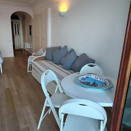 Casa Vista Faraglioni 2 公寓 *
