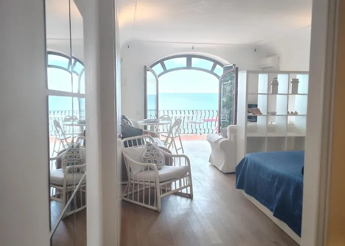 Casa Vista Faraglioni 2 *