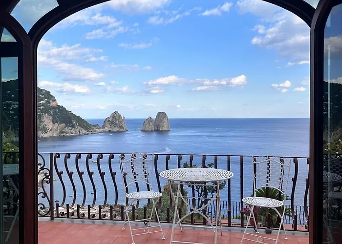 Casa Vista Faraglioni 2 *